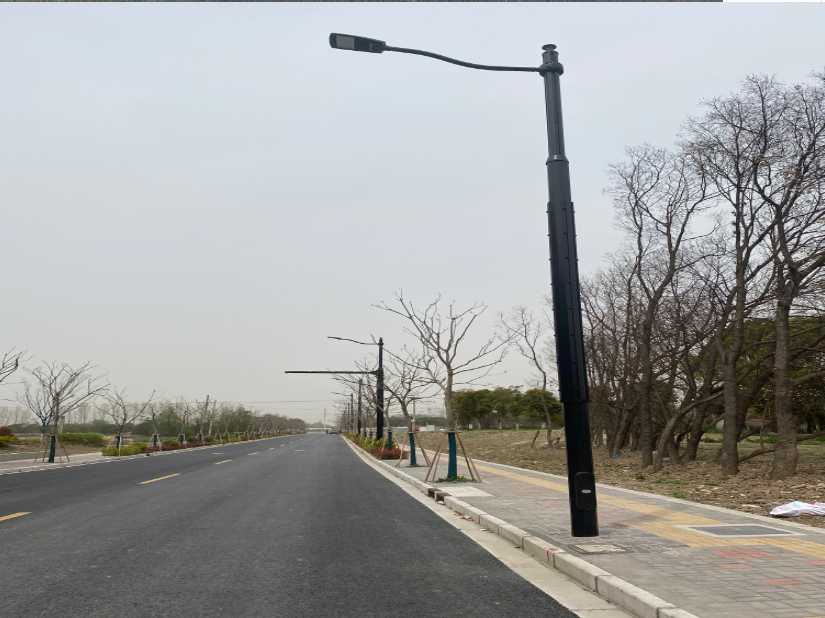 栖霞市上海综合杆 太阳能路灯工程